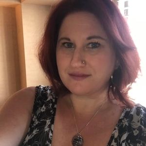 Meet your Posher, Alicia